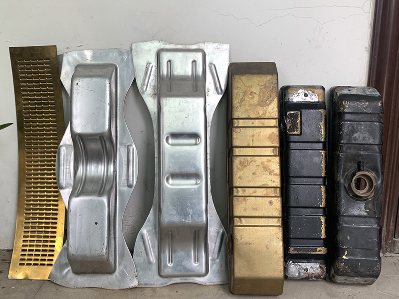 汽車散熱器模具